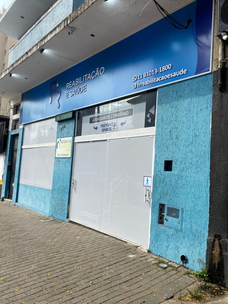 Fachada da F&R Reabilitação e Saúde